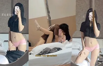 စော်လေးတွေငယ်ငယ်လေးနဲ့ လီးနဲ့လိုးတက်နေကြပြီ